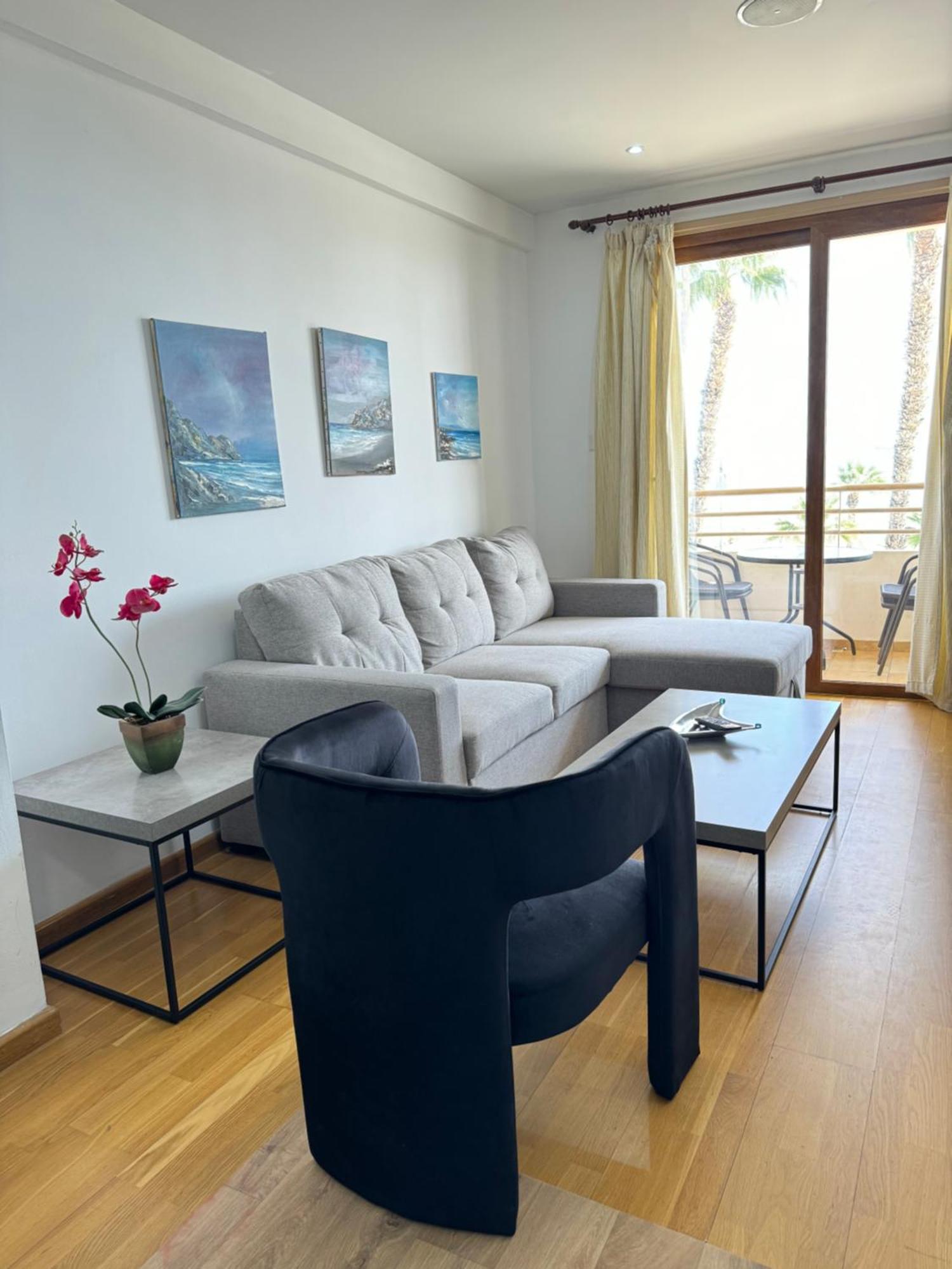 לרנקה Ithaki Phinikoudes Apartment No. 102 מראה חיצוני תמונה